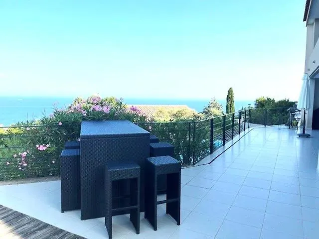Ferreol 2 Moderne, Vue Mer Panoramique, Piscine, Clim Roquebrune-sur-Argens France